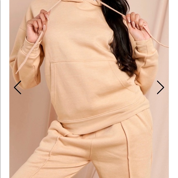 NWT Hoodie & Pintuck Jogger Lounge Set - Picture 3 of 9